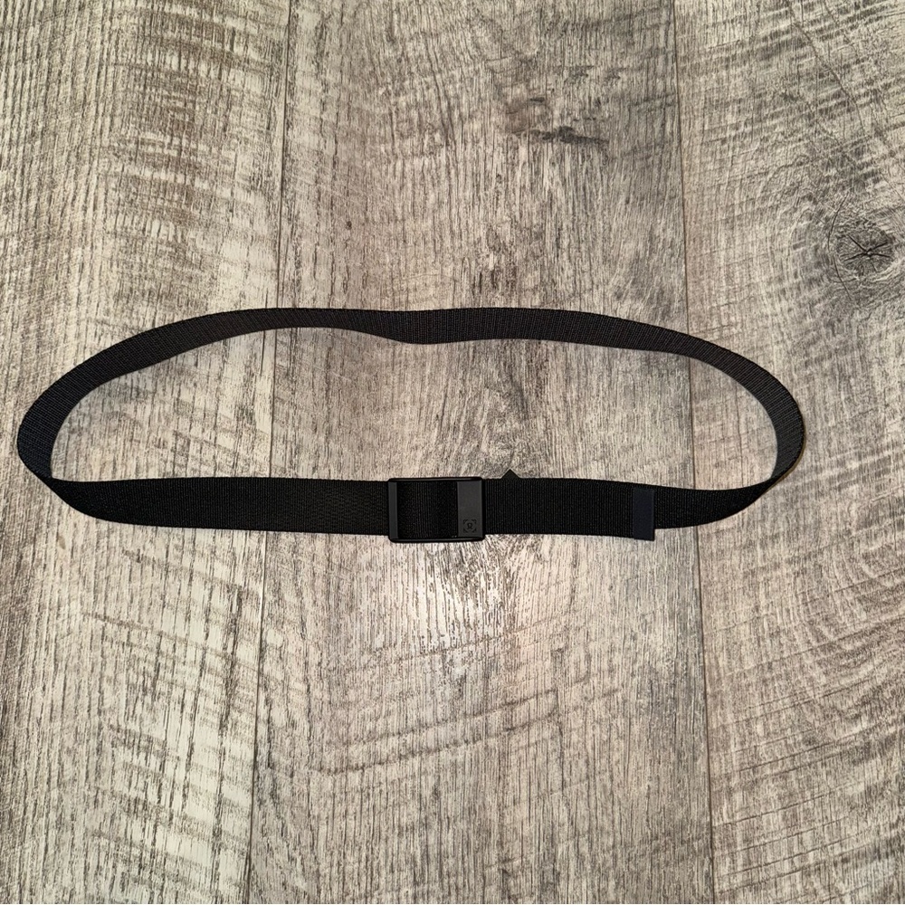 Lululemon Commission Belt